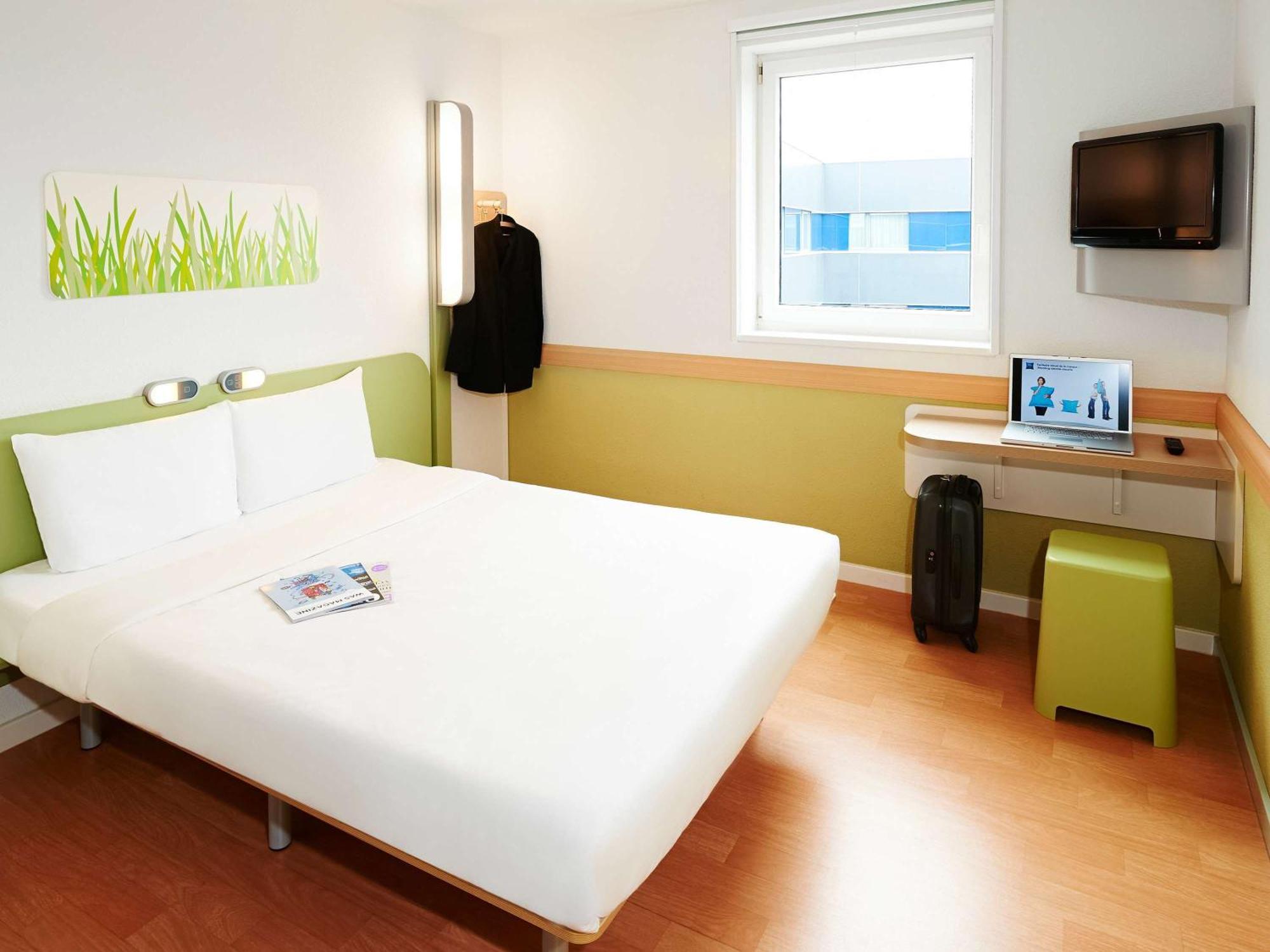 Ibis Budget Roye Roye  Exterior photo